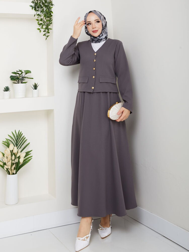 V Yaka Etekli Takım Gri