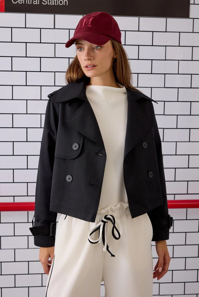 Etek Üstü Kısa Trenç Siyah