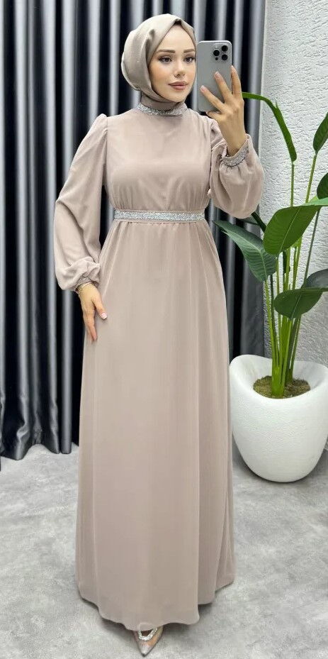 Kemeri Yakası Taşlı Şifon Abiye Vizyon