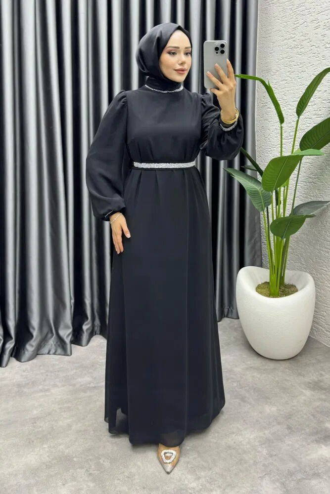 Kemeri Yakası Taşlı Şifon Abiye Siyah