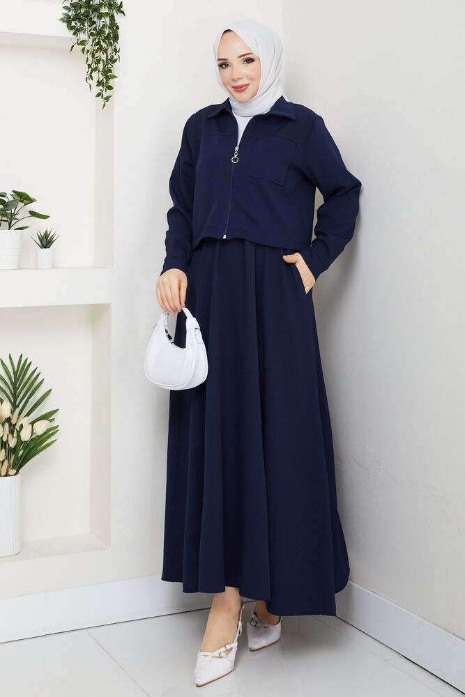 Önü Fermuarlı Etekli Takım Laci