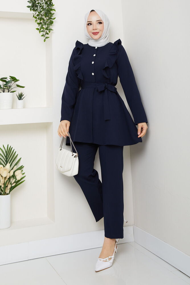 Fırfır Detaylı Pantolonlu Takım Laci