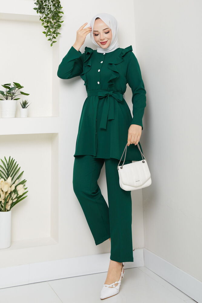 Fırfır Detaylı Pantolonlu Takım Zümrüt