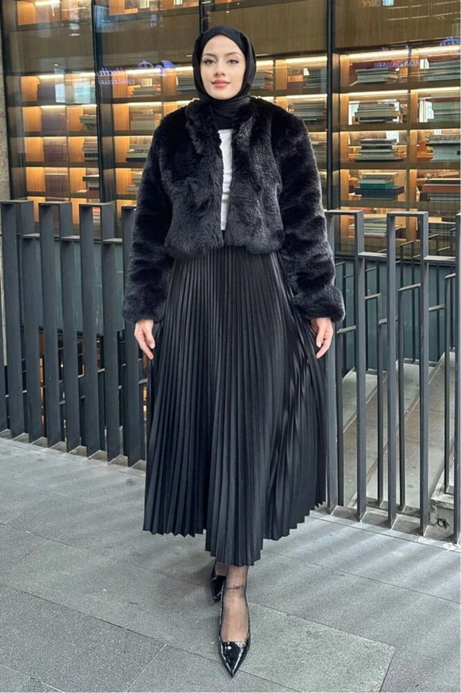 İçi Astarlı Kürk Siyah