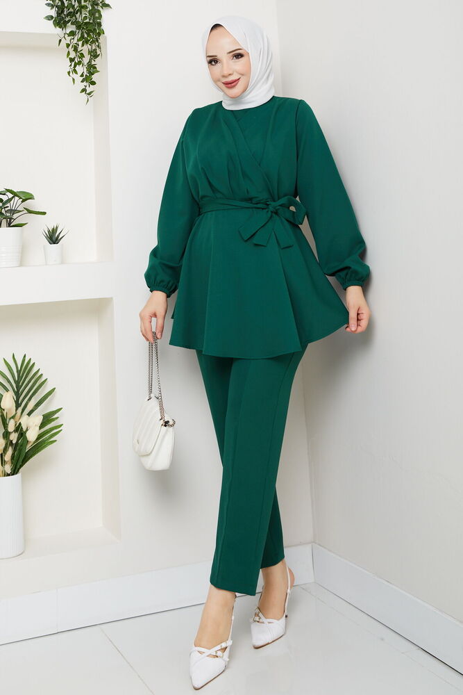 Drape Detaylı Pantolonlu Takım Zümrüt