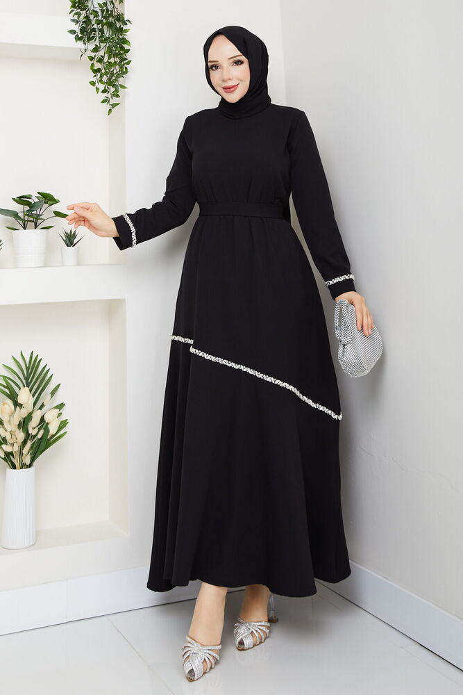 Taş Detaylı Tesettür Elbise Siyah