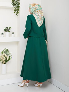 V Yaka Etekli Takım Zümrüt #5