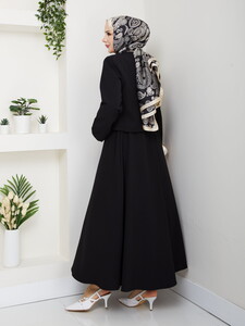 V Yaka Etekli Takım Siyah #5