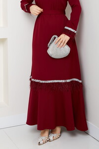 Tüy ve Taş Detaylı Elbise Bordo #4