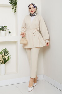 Kemer Detaylı Pantolonlu Takım Krem #2