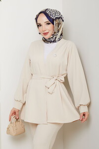 Kemer Detaylı Pantolonlu Takım Krem #3
