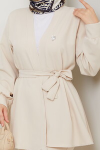 Kemer Detaylı Pantolonlu Takım Krem #4